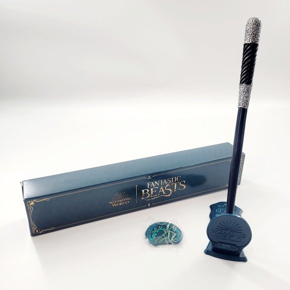 Fantastic Beasts Mystery Wand Magical Creatures Leta Lestrange w/ Bowtruckle #2 - Picture 1 of 12